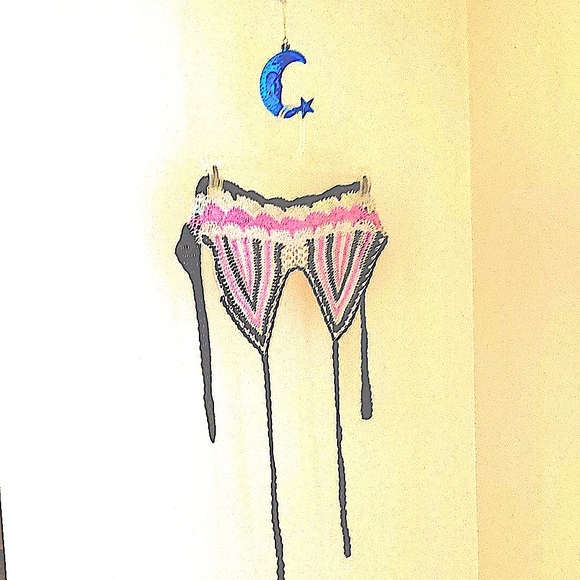 **SOLD**Handmade Crochet Bralette/Bikini Top (A-C) - Picture 3 of 6